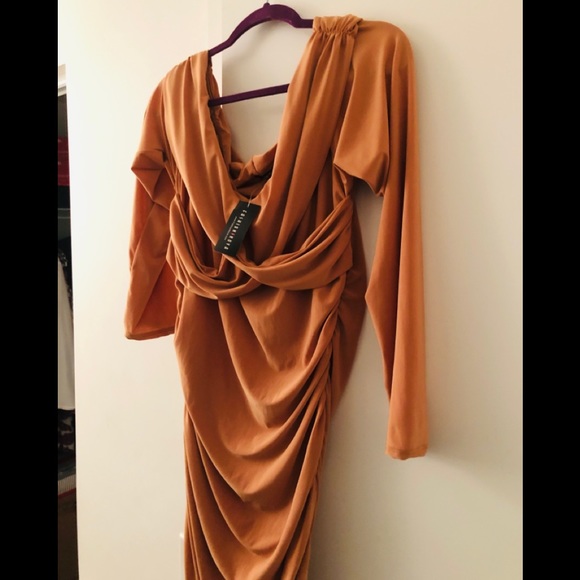 Madyson Ruched Dress in Mustard - Picture 6 of 9